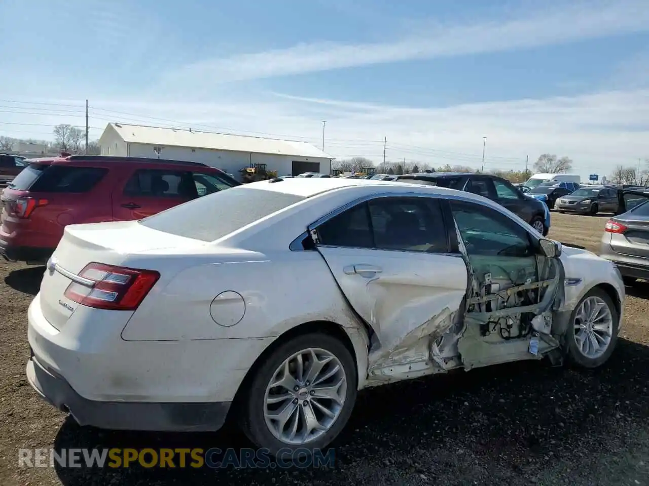 3 Photograph of a damaged car 1FAHP2F89KG118104 FORD TAURUS 2019