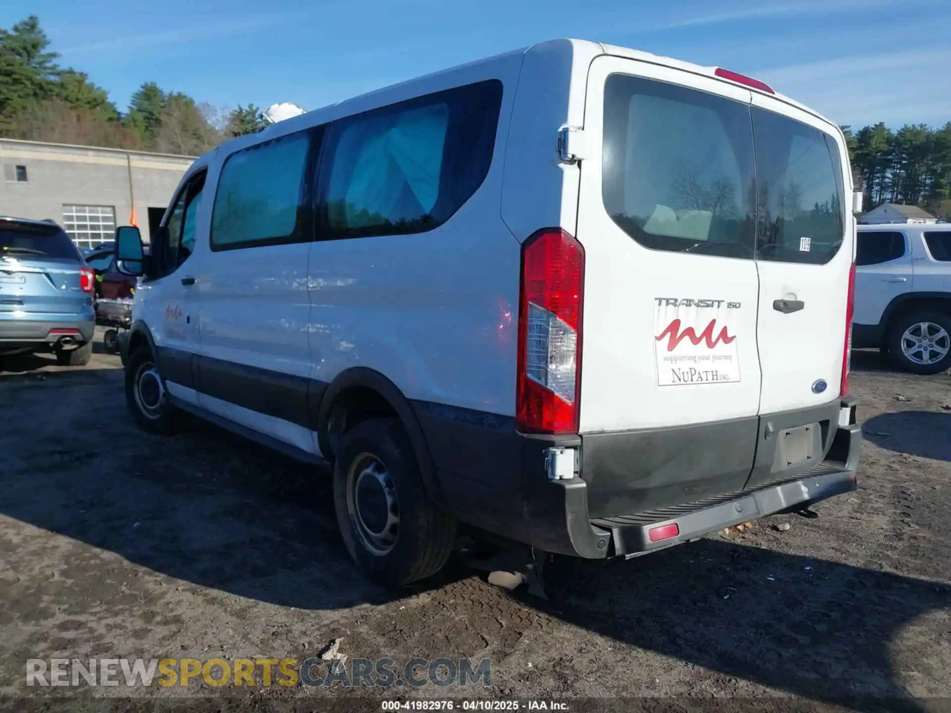 3 Фотография поврежденного автомобиля 1FMZK1ZM4KKB17368 FORD TRANSIT-150 2019