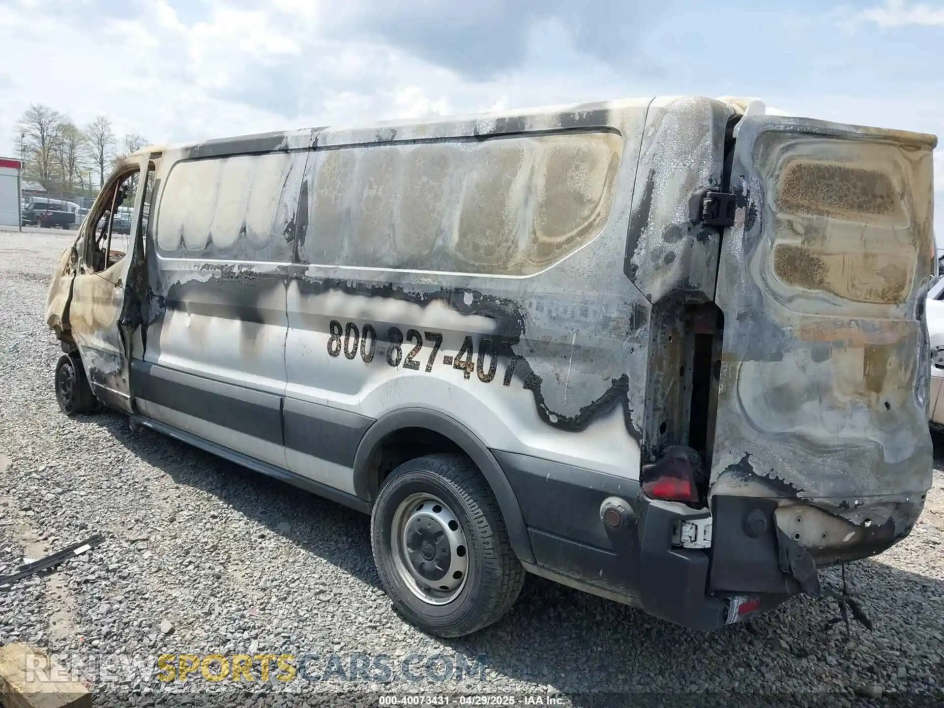 3 Photograph of a damaged car 1FTYE1Y83LKB51864 FORD TRANSIT-150 2020
