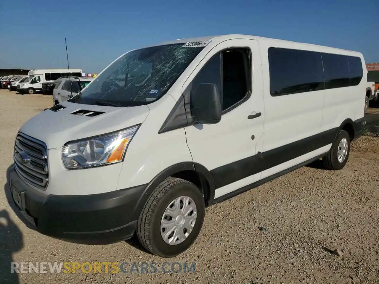 1 Фотография поврежденного автомобиля 1FBZX2ZM1KKB25105 FORD TRANSIT 2019