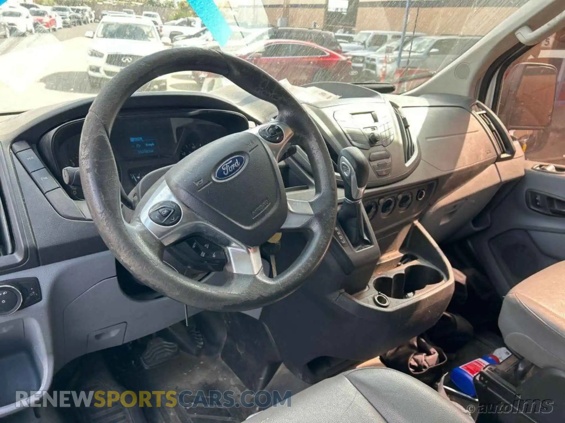 2 fotografías del automóvil dañado 1FTBW3XM3KKA14967 FORD TRANSIT 2019