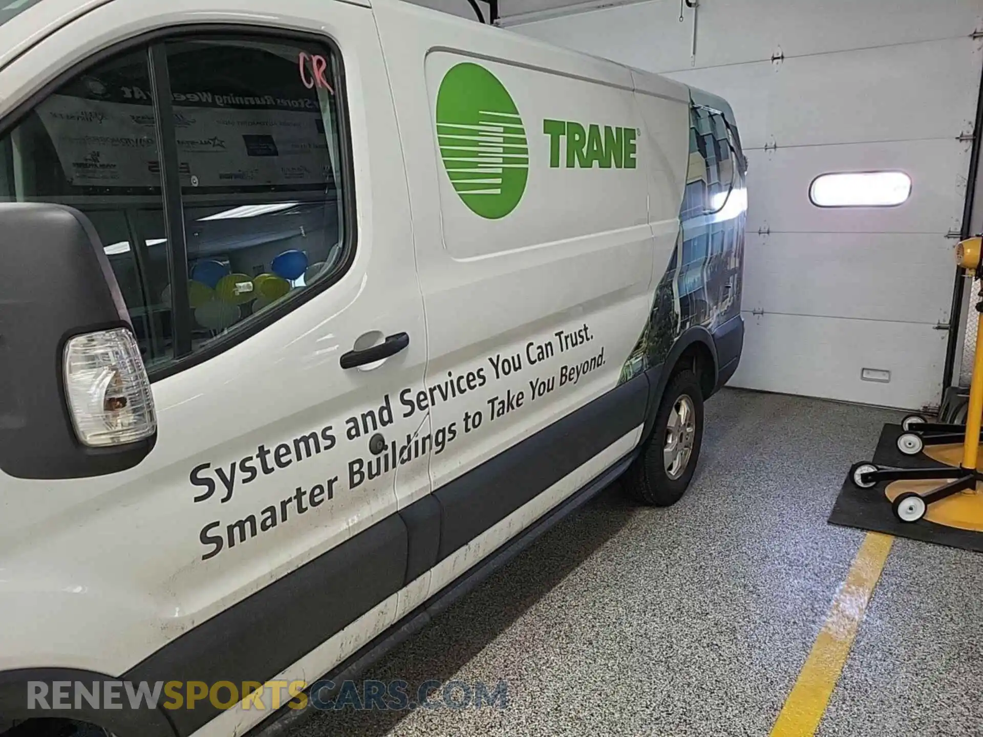 2 Photograph of a damaged car 1FTYR1YG4KKB43492 FORD TRANSIT 2019