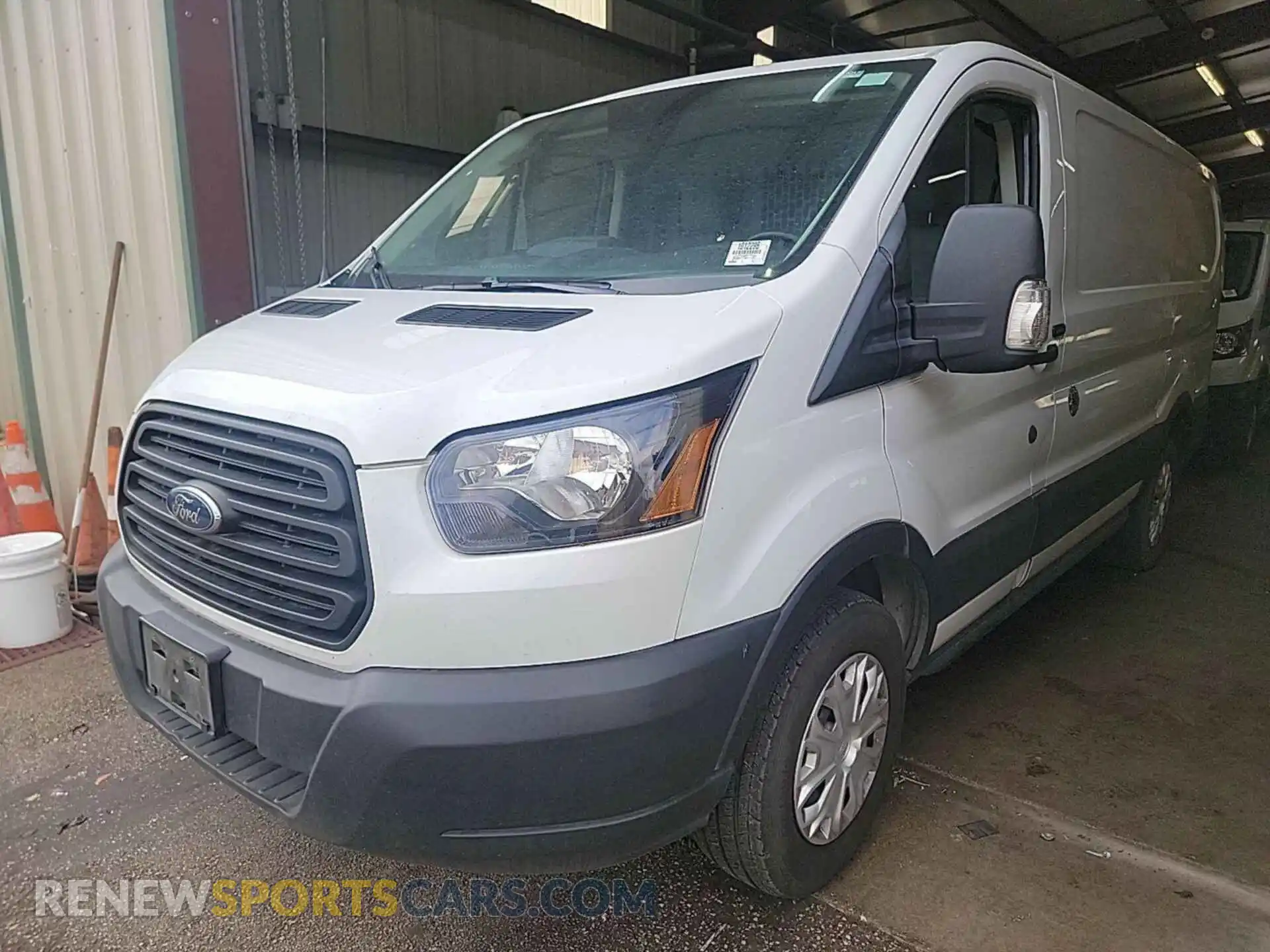 3 Photograph of a damaged car 1FTYR1YG6KKA99141 FORD TRANSIT 2019