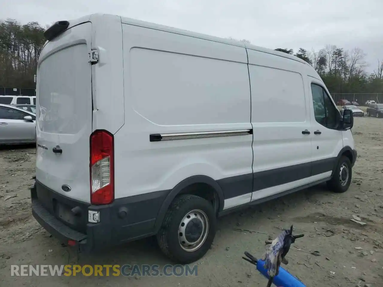 3 Photograph of a damaged car 1FTYR2CM7KKB04463 FORD TRANSIT 2019