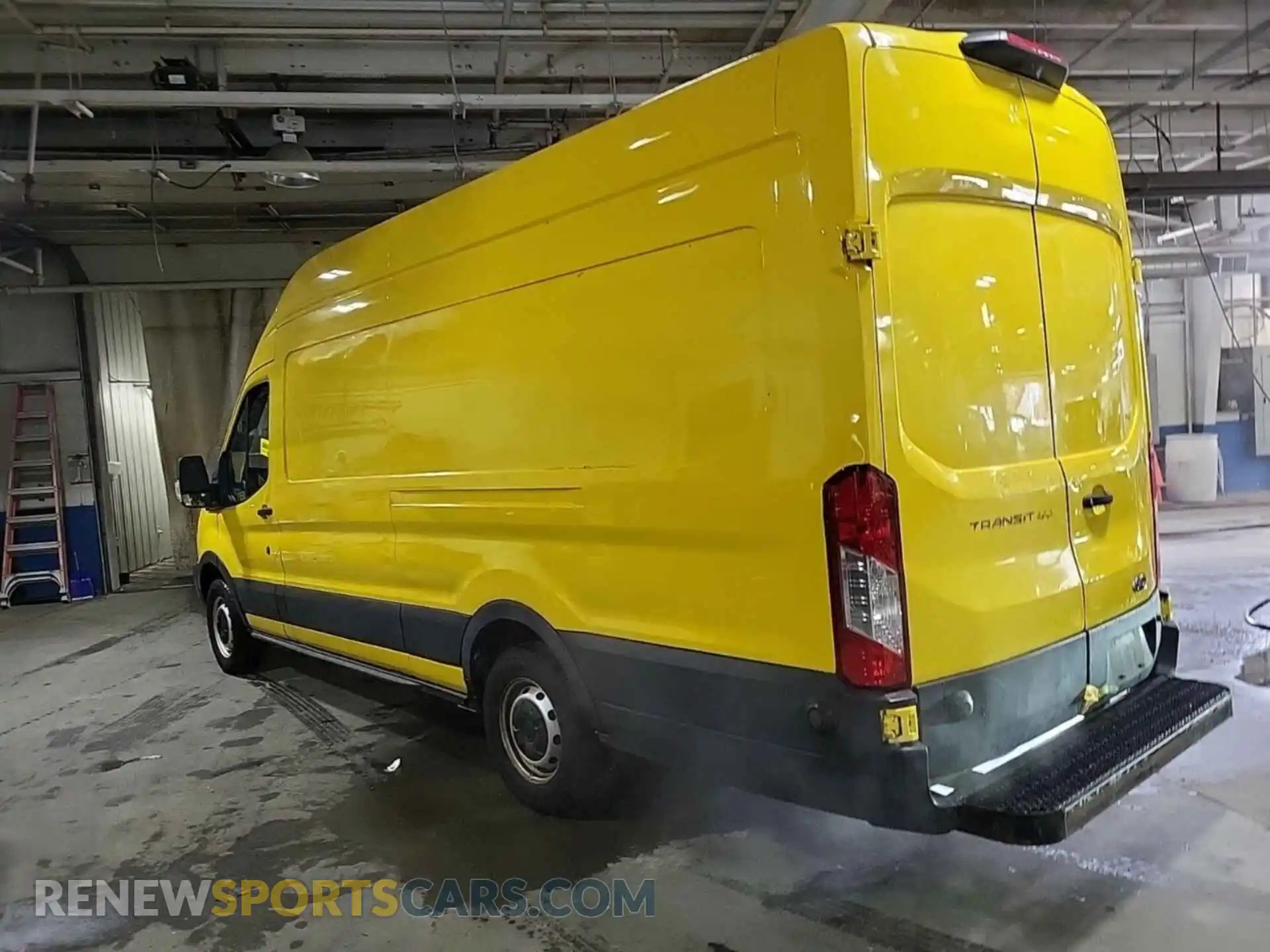3 fotografías del automóvil dañado 1FTYR3XM6KKA24815 FORD TRANSIT 2019