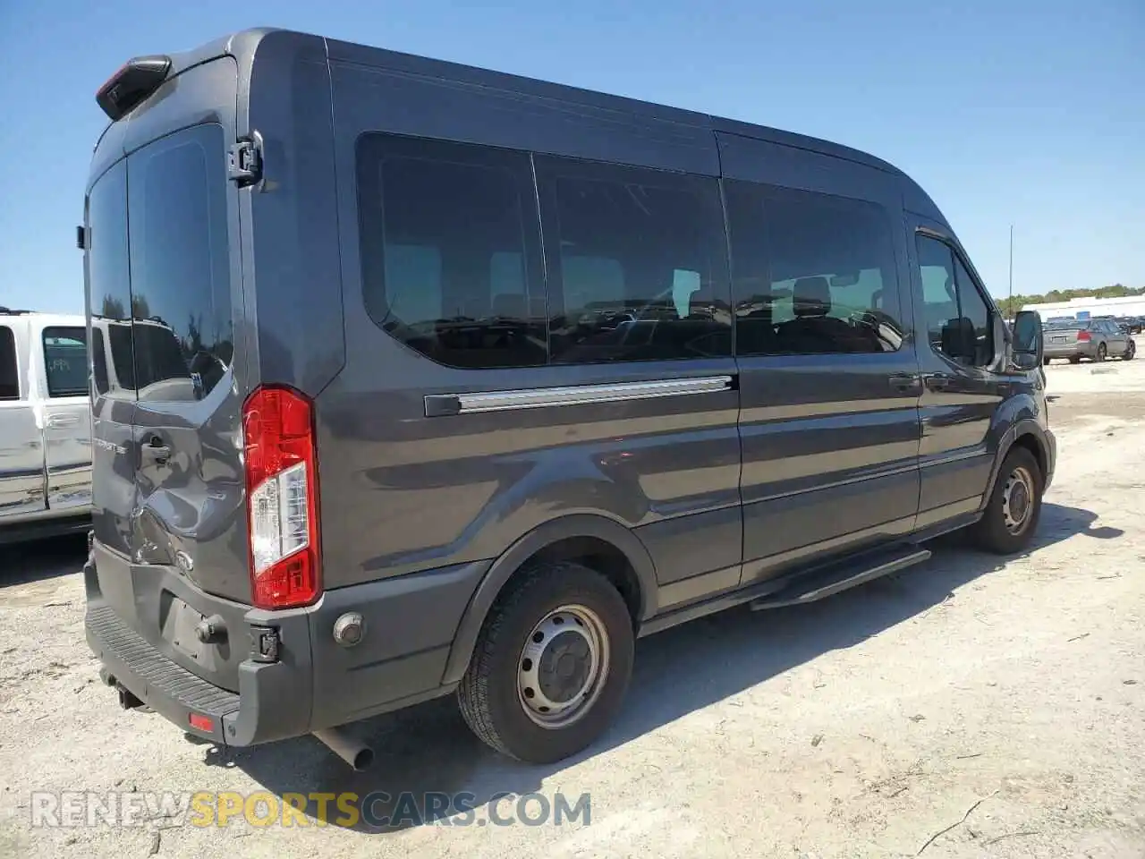 3 Photograph of a damaged car 1FBAX2C85LKB20130 FORD TRANSIT 2020