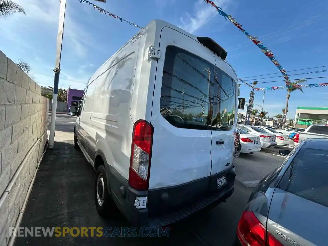 3 Photograph of a damaged car 1FTBR1C81LKA01575 FORD TRANSIT 2020