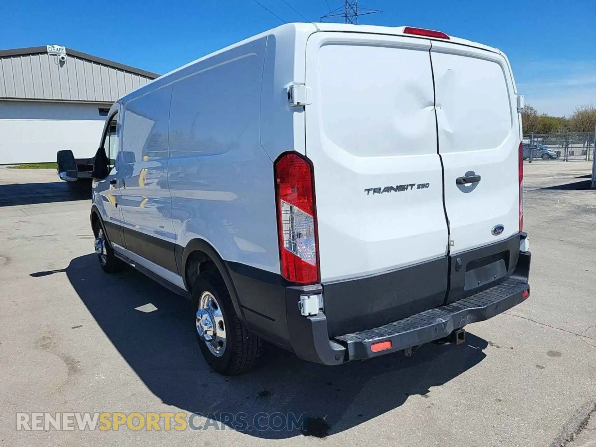 3 Photograph of a damaged car 1FTBR2YG3LKA32428 FORD TRANSIT 2020