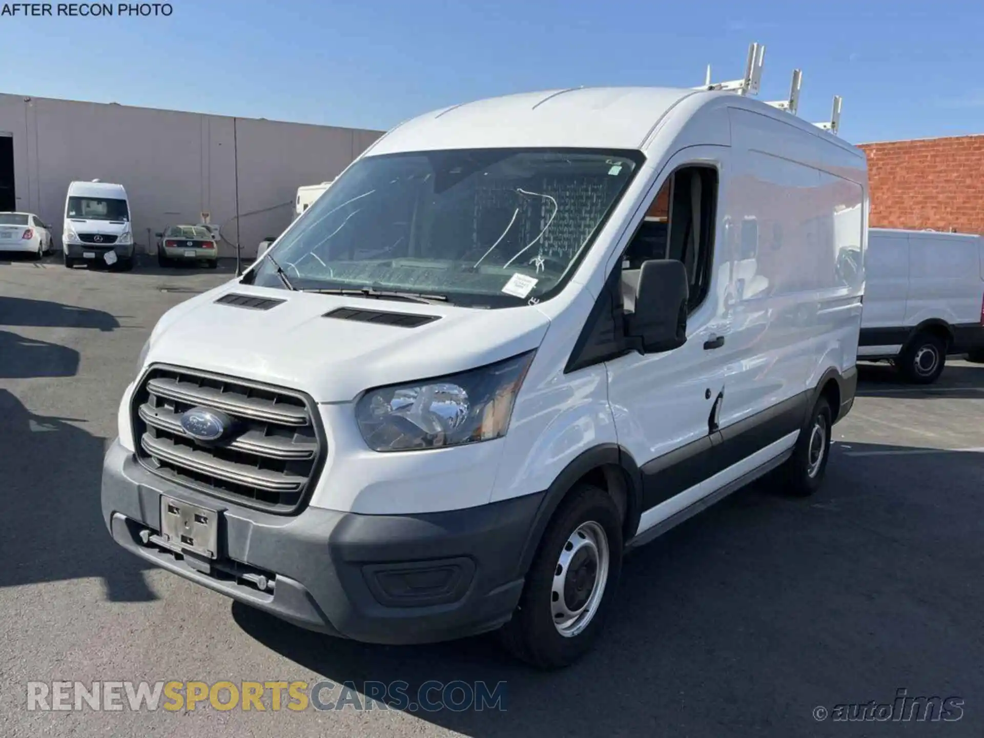 2 Photograph of a damaged car 1FTYE1C84LKB64226 FORD TRANSIT 2020