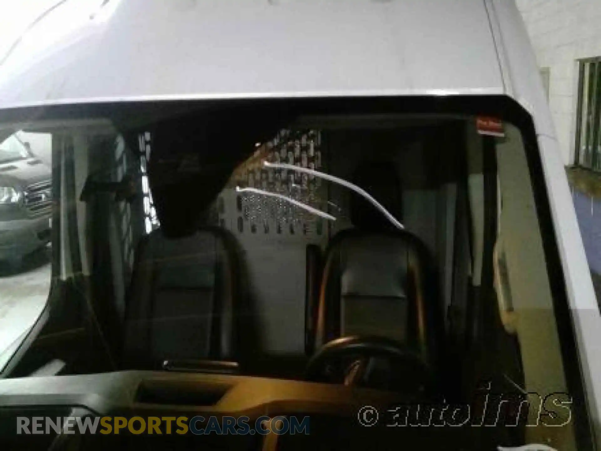 2 Photograph of a damaged car 1FTYE1C85LKB77907 FORD TRANSIT 2020