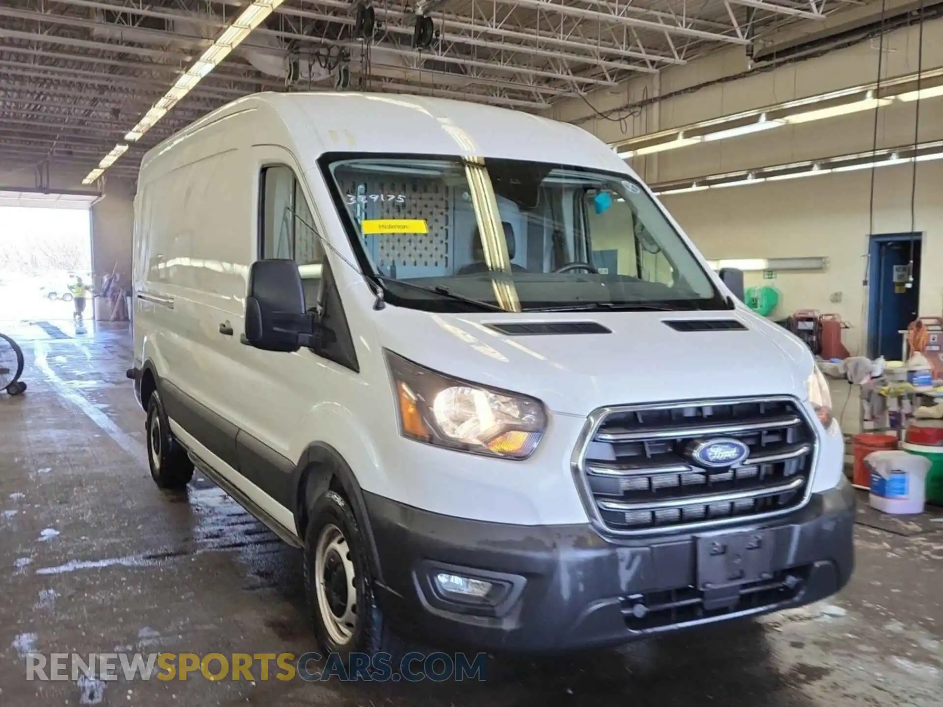 3 Photograph of a damaged car 1FTYE1C8XLKB31621 FORD TRANSIT 2020
