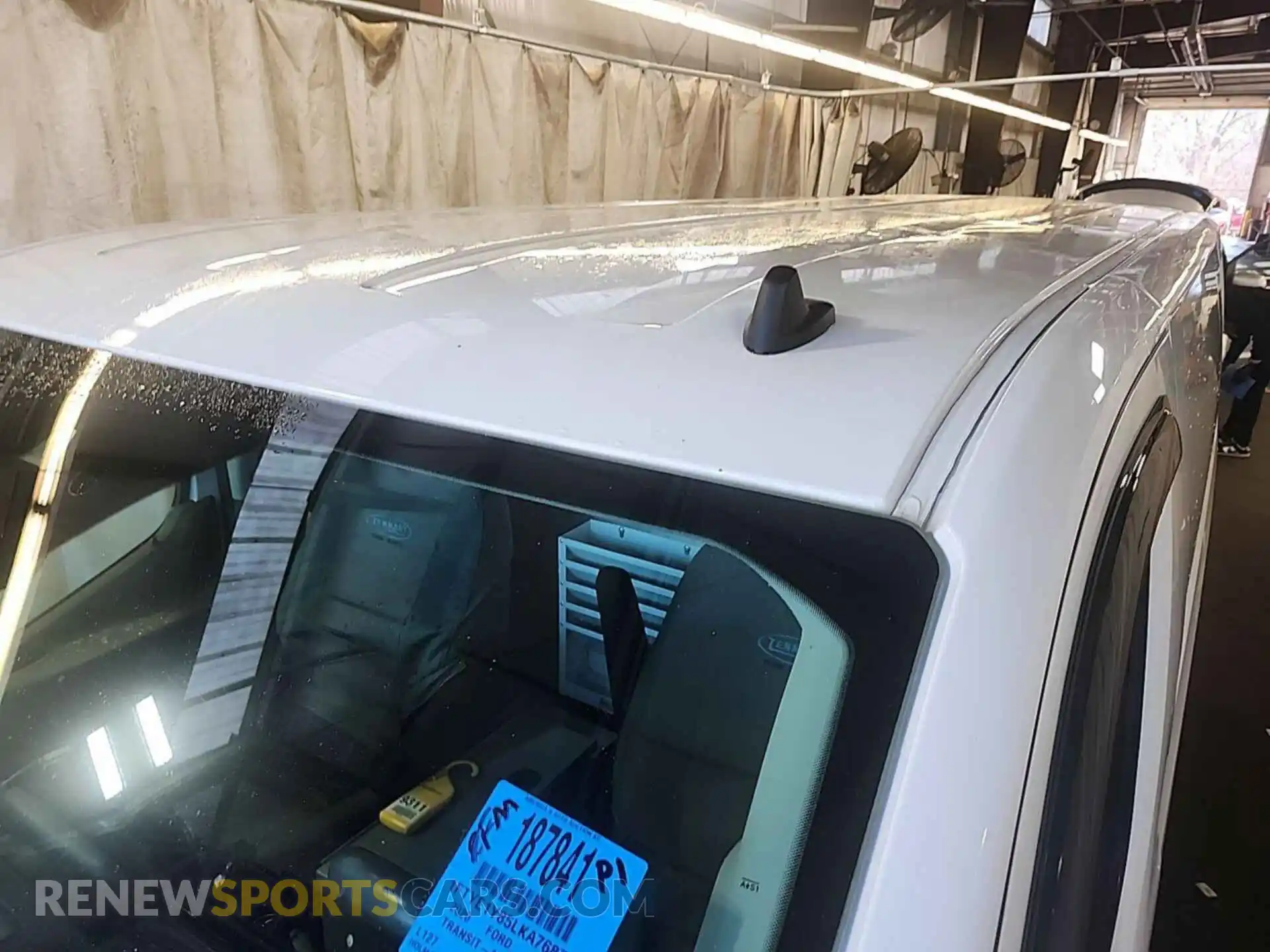 2 Photograph of a damaged car 1FTYE1Y85LKA76875 FORD TRANSIT 2020