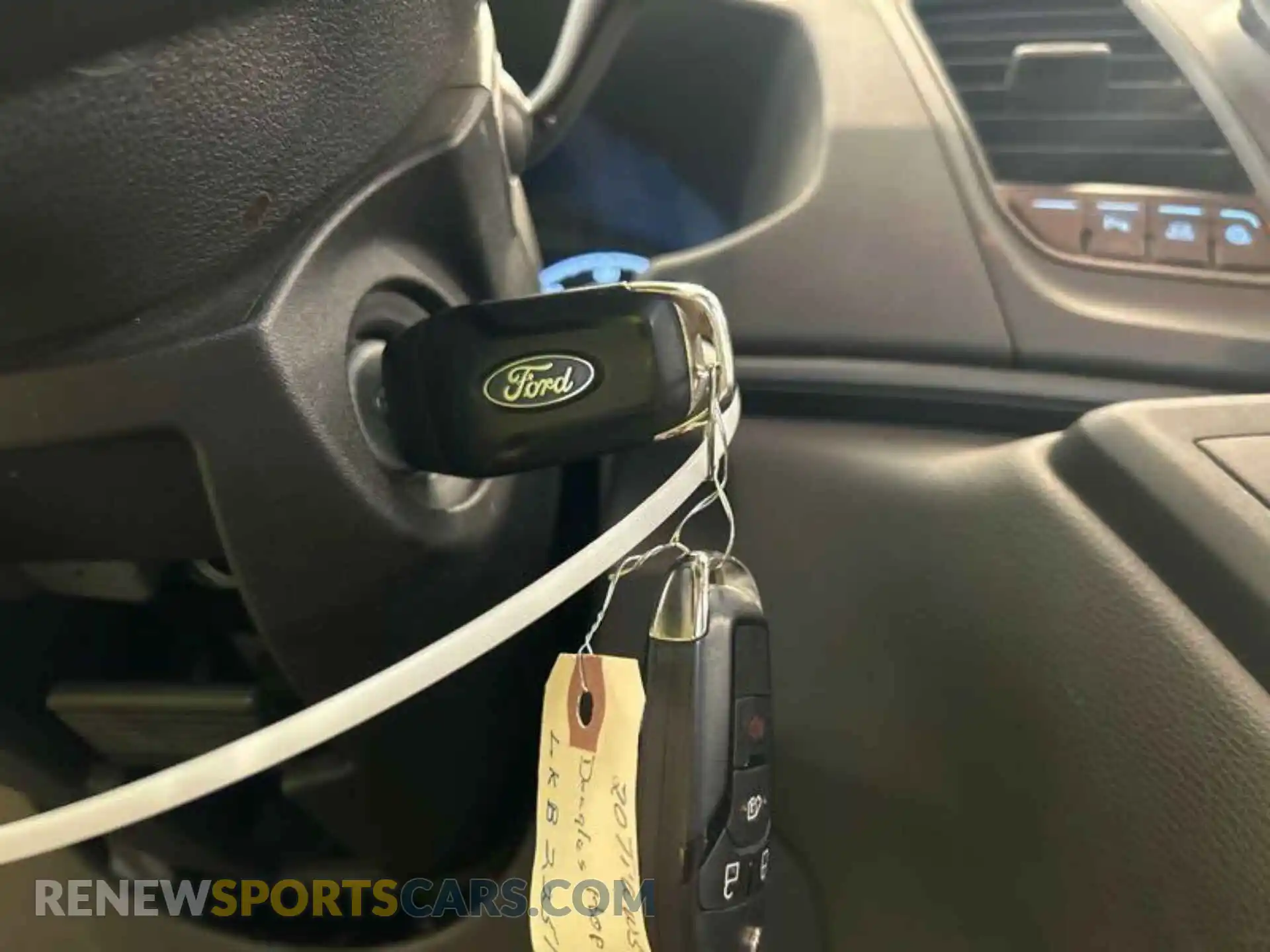 3 Photograph of a damaged car 1FTYE1Y8XLKB22510 FORD TRANSIT 2020