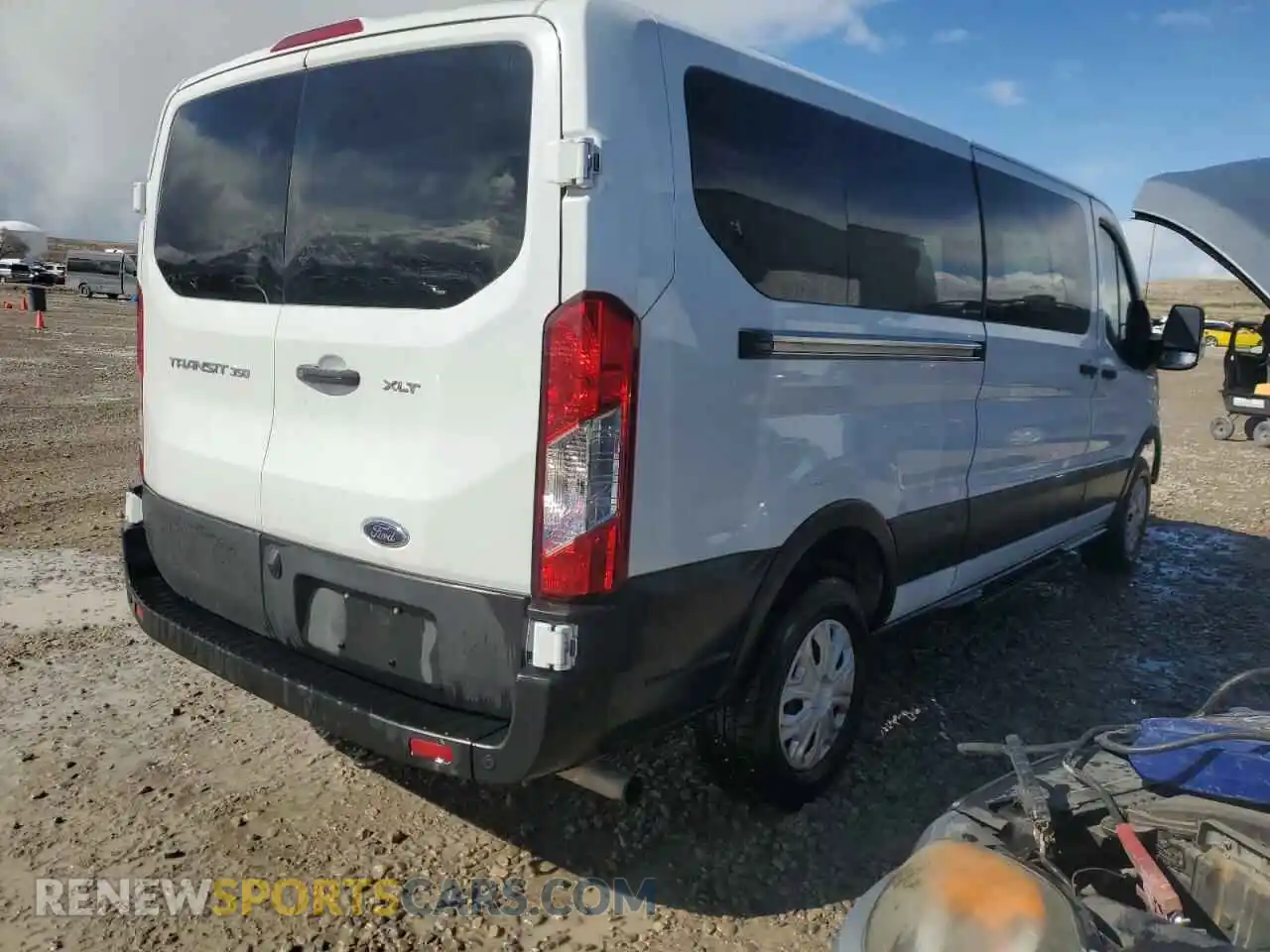 3 Photograph of a damaged car 1FBAX2Y85NKA49099 FORD TRANSIT 2022
