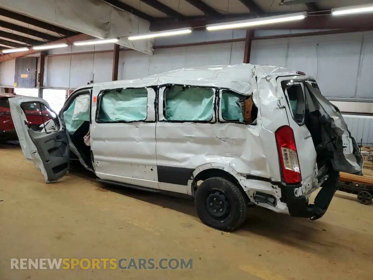 2 Фотография поврежденного автомобиля 1FBAX2YGXPKB08481 FORD TRANSIT 2023