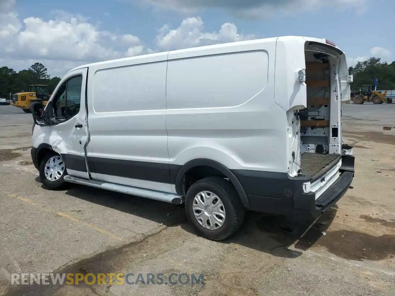 2 Фотография поврежденного автомобиля 1FTBR1Y82PKA98011 FORD TRANSIT 2023