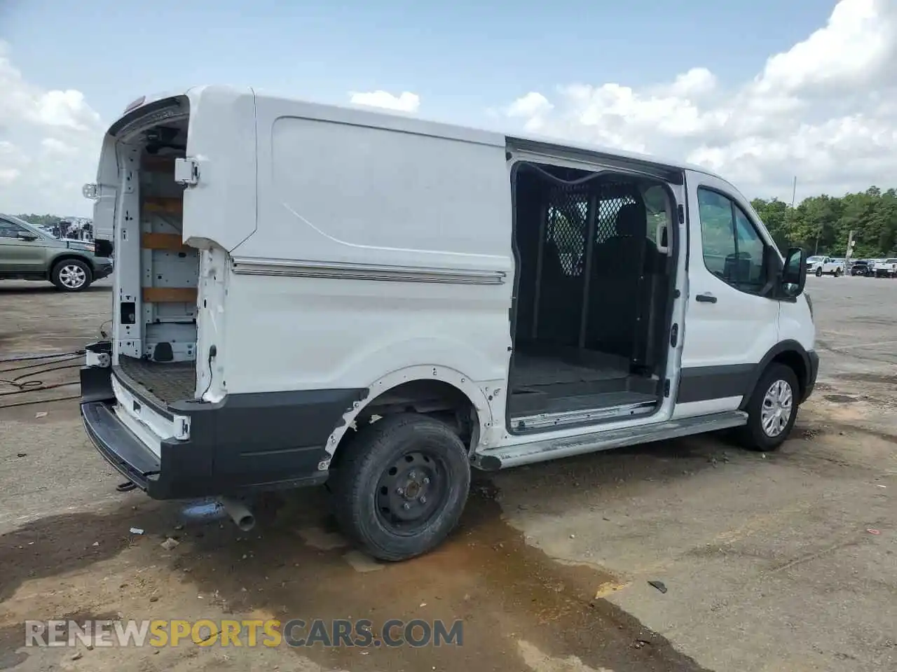3 Фотография поврежденного автомобиля 1FTBR1Y82PKA98011 FORD TRANSIT 2023