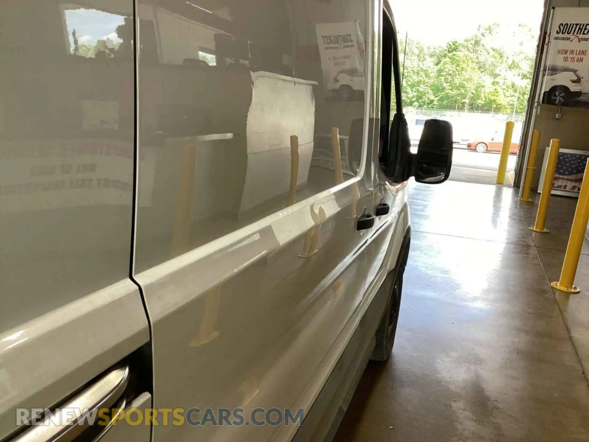 2 Photograph of a damaged car 1FTBR3X85PKA62343 FORD TRANSIT 2023