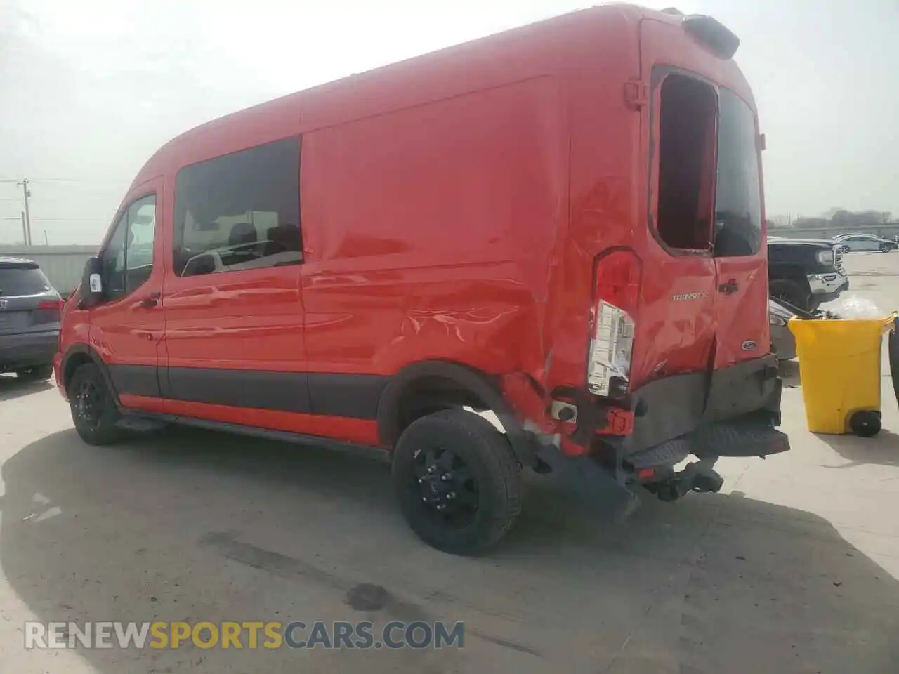 2 Photograph of a damaged car 1FTBW2DG9PKA39789 FORD TRANSIT 2023