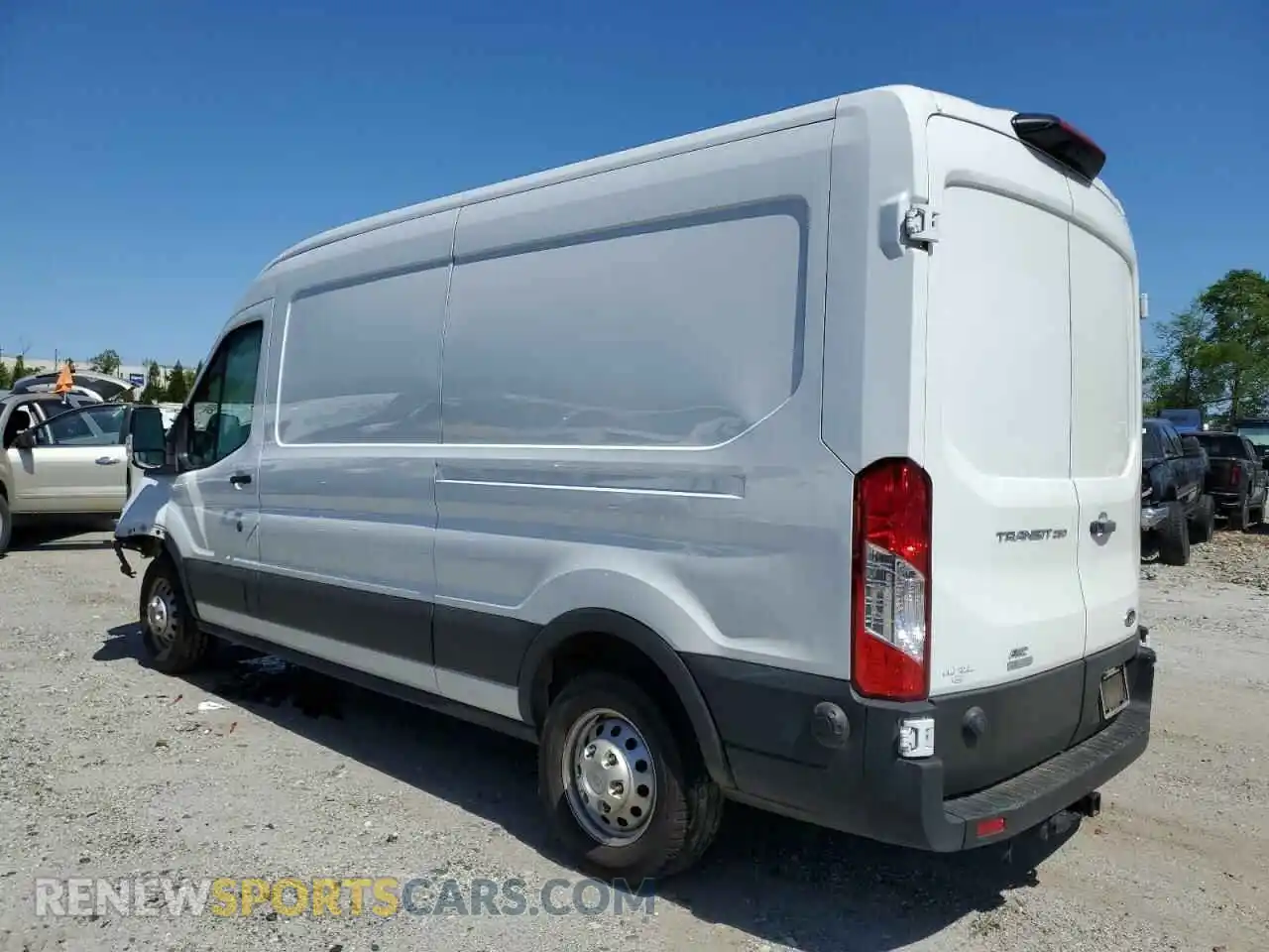 2 Photograph of a damaged car 1FTBR2CG0RKA29566 FORD TRANSIT 2024