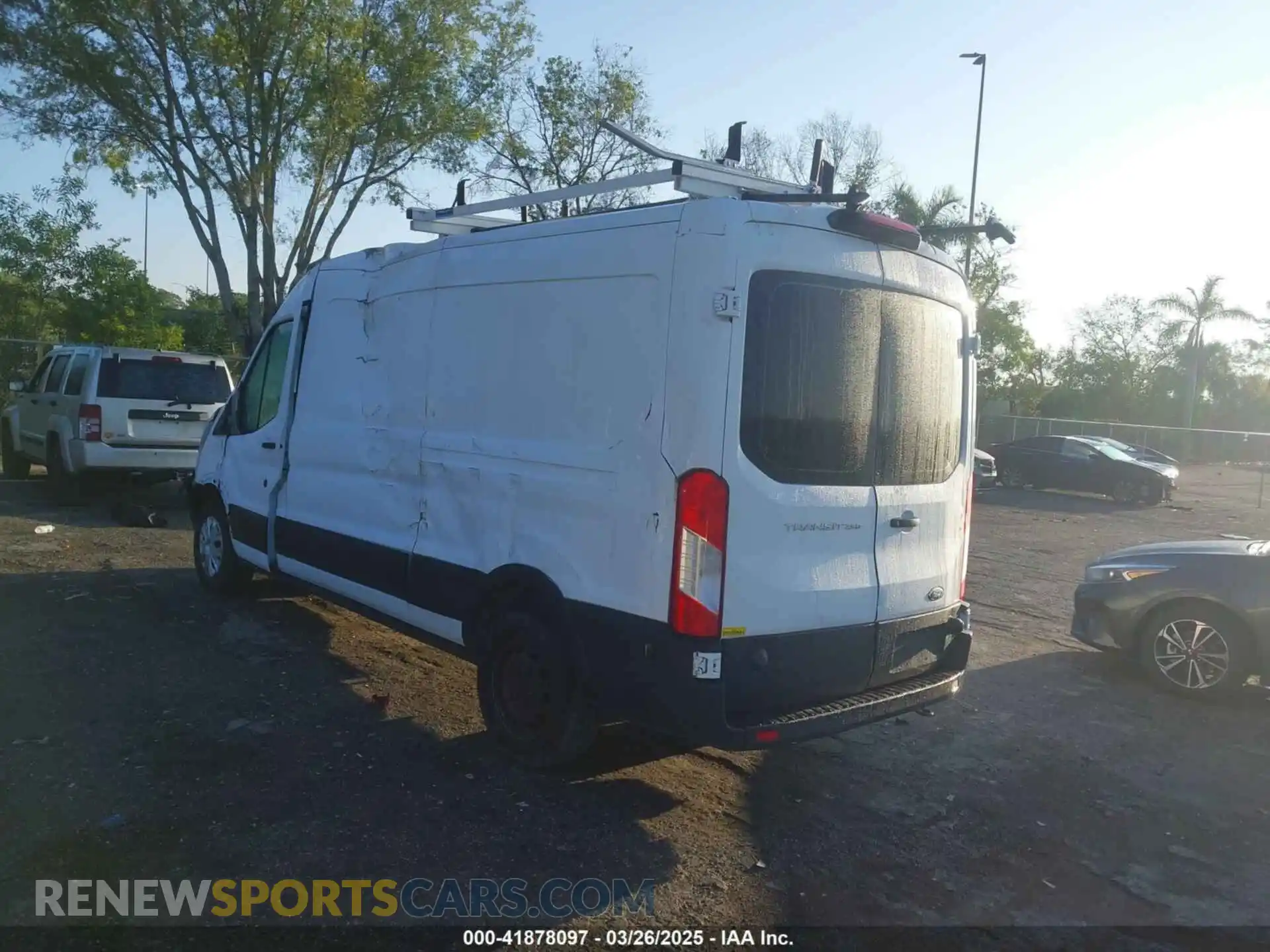 3 Photograph of a damaged car 1FTYR2CM5KKA87758 FORD TRANSIT-250 2019