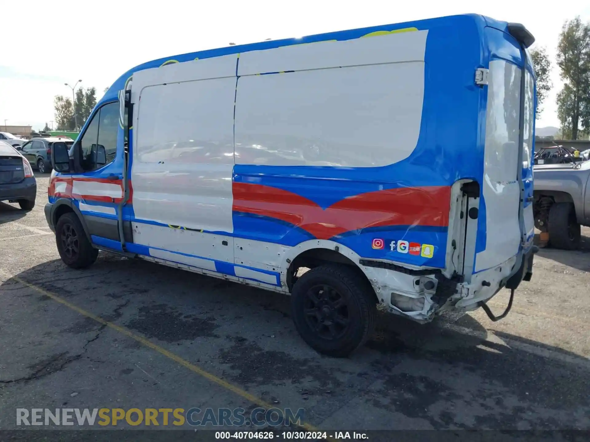 3 Photograph of a damaged car 1FTYR2CM8KKA05005 FORD TRANSIT-250 2019