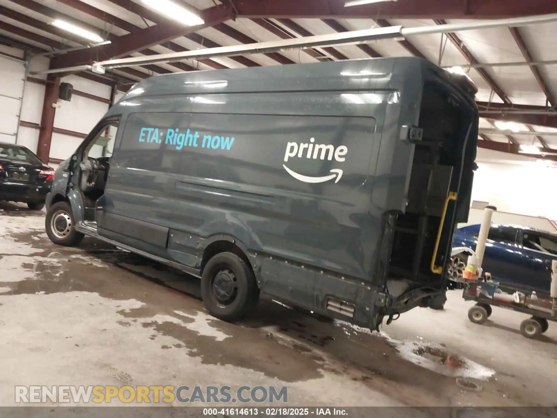 3 Photograph of a damaged car 1FTYR3XM4KKB89312 FORD TRANSIT-250 2019