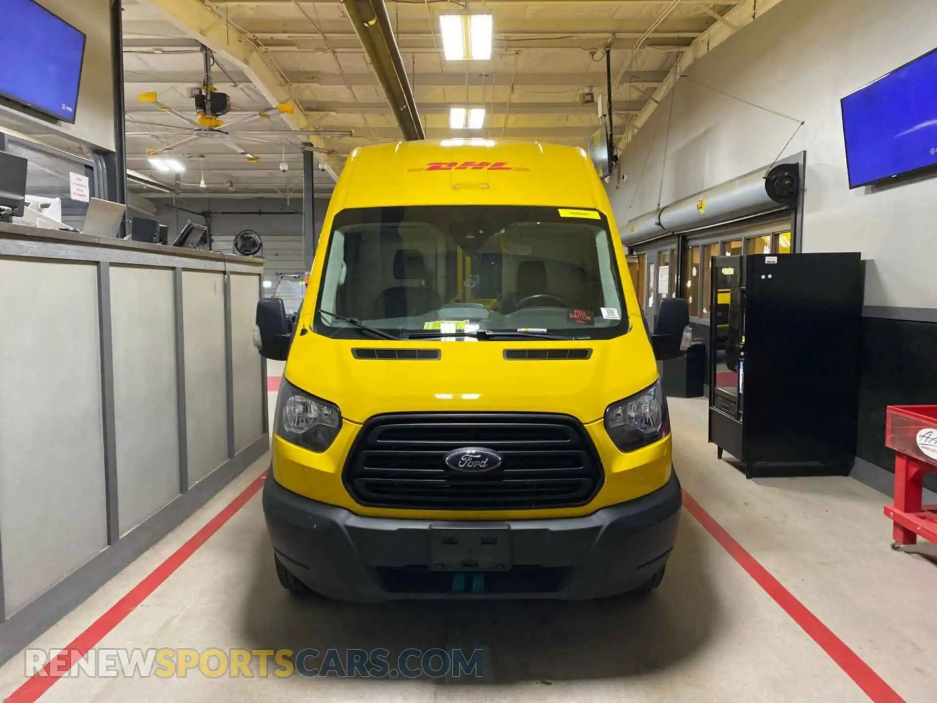 3 Photograph of a damaged car 1FTYR3XM7KKA24838 FORD TRANSIT-250 2019