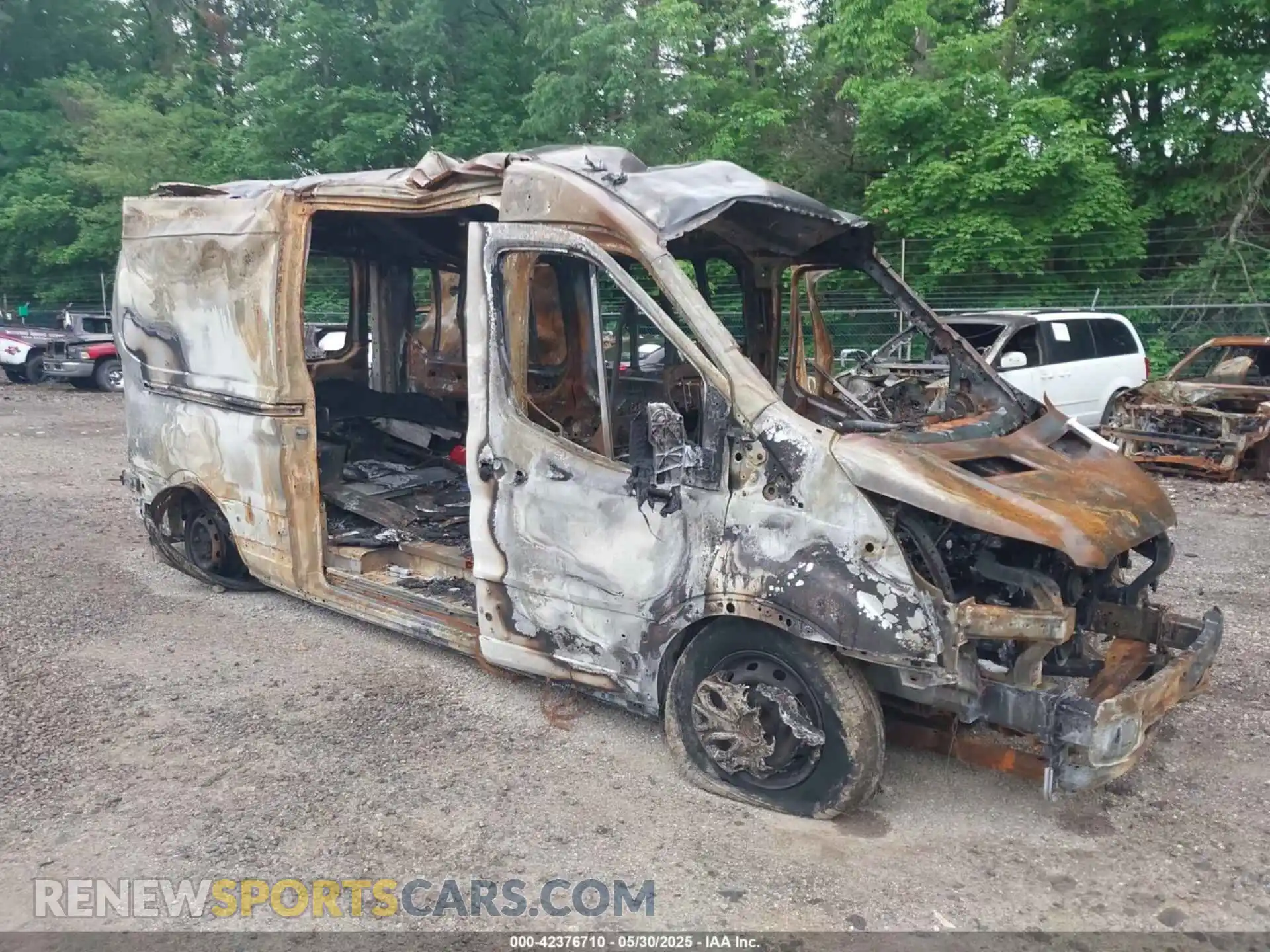 1 Photograph of a damaged car 1FDBR1CGXLKB80766 FORD TRANSIT-250 2020