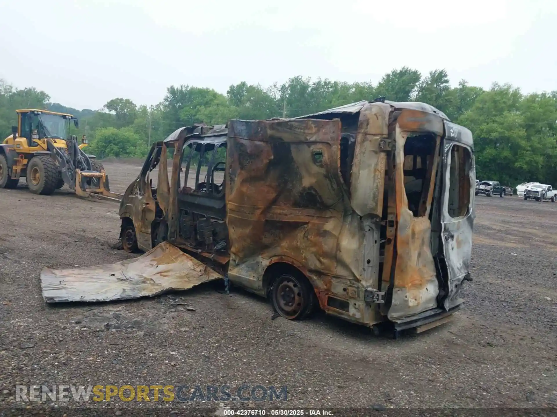 3 Photograph of a damaged car 1FDBR1CGXLKB80766 FORD TRANSIT-250 2020