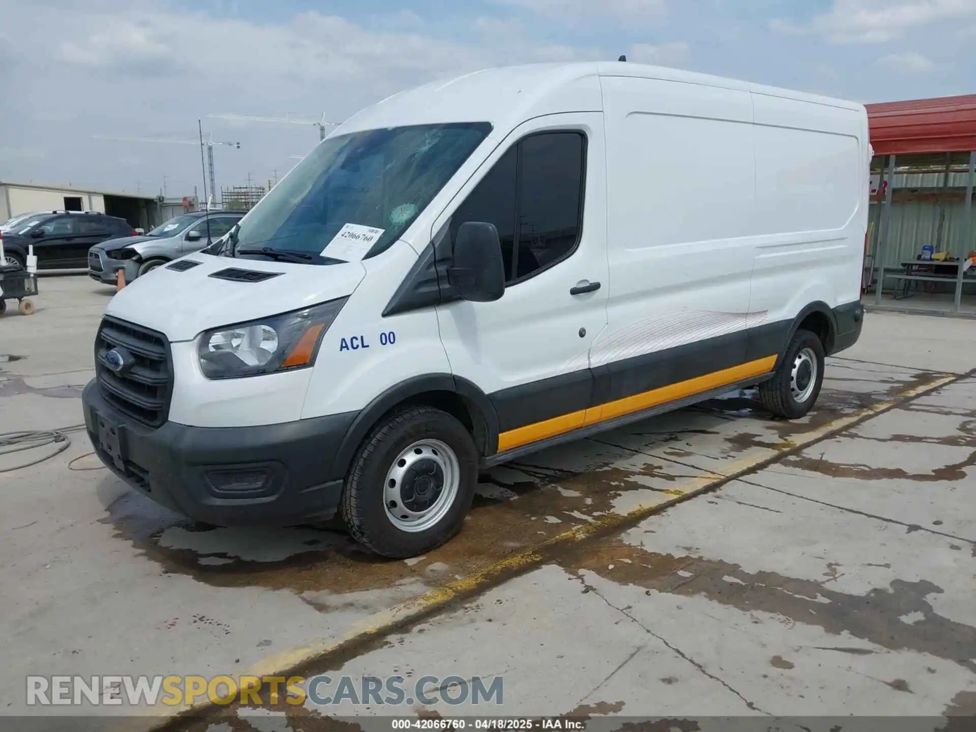 2 fotografías del automóvil dañado 1FTBR1CG3LKB71783 FORD TRANSIT-250 2020