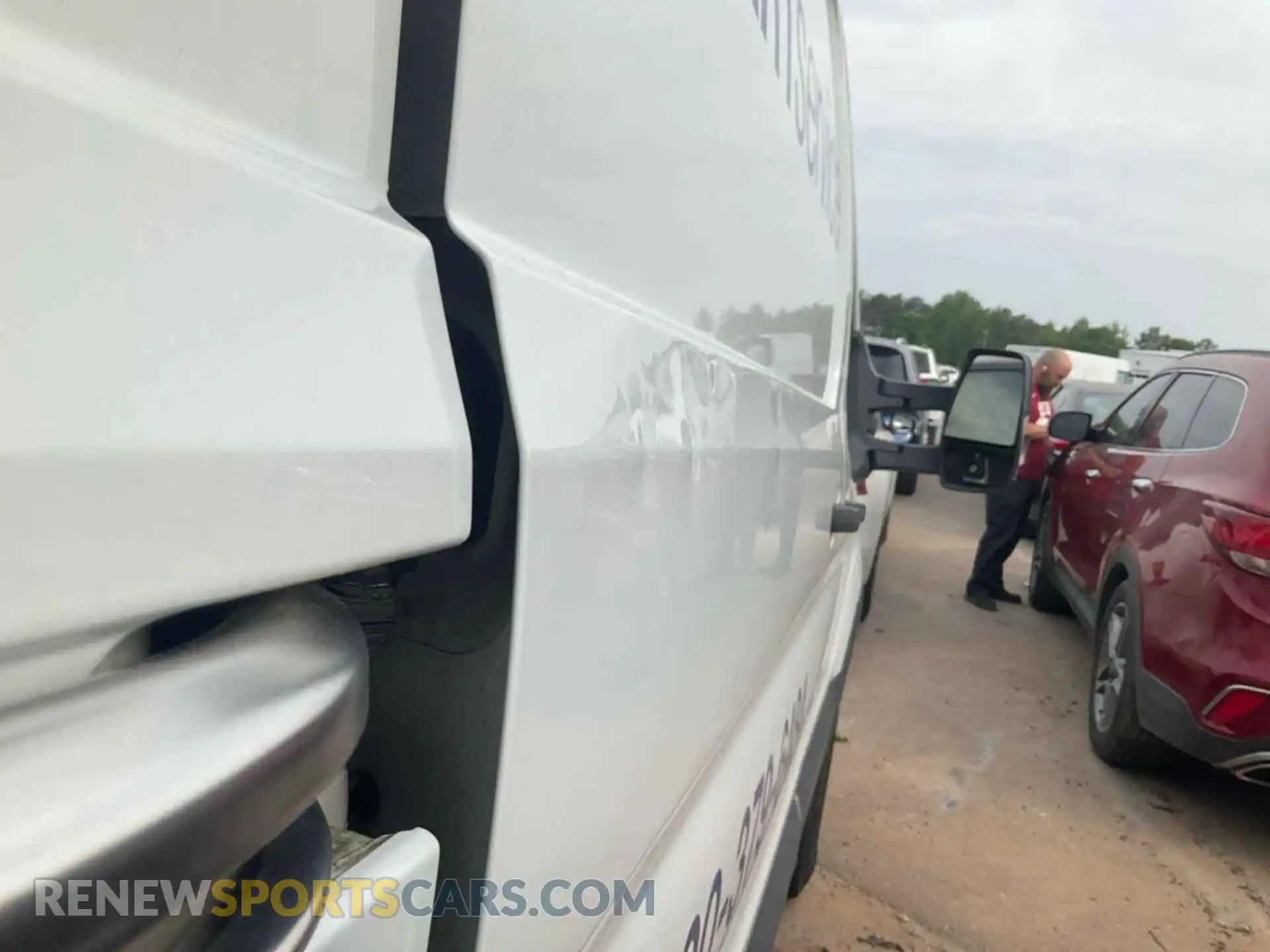 1 Photograph of a damaged car 1FTBR1Y85LKB76565 FORD TRANSIT-250 2020