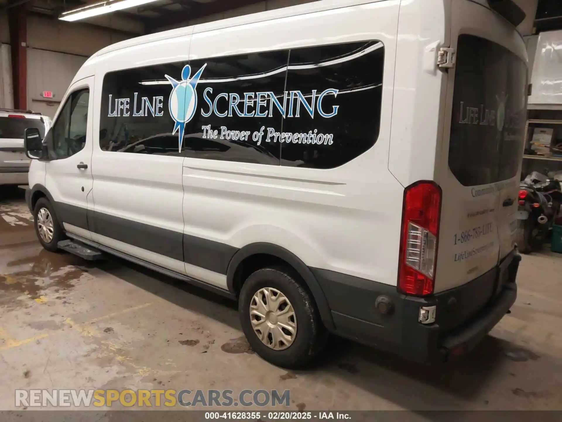 3 Photograph of a damaged car 1FBZX2CG9KKA20735 FORD TRANSIT-350 2019