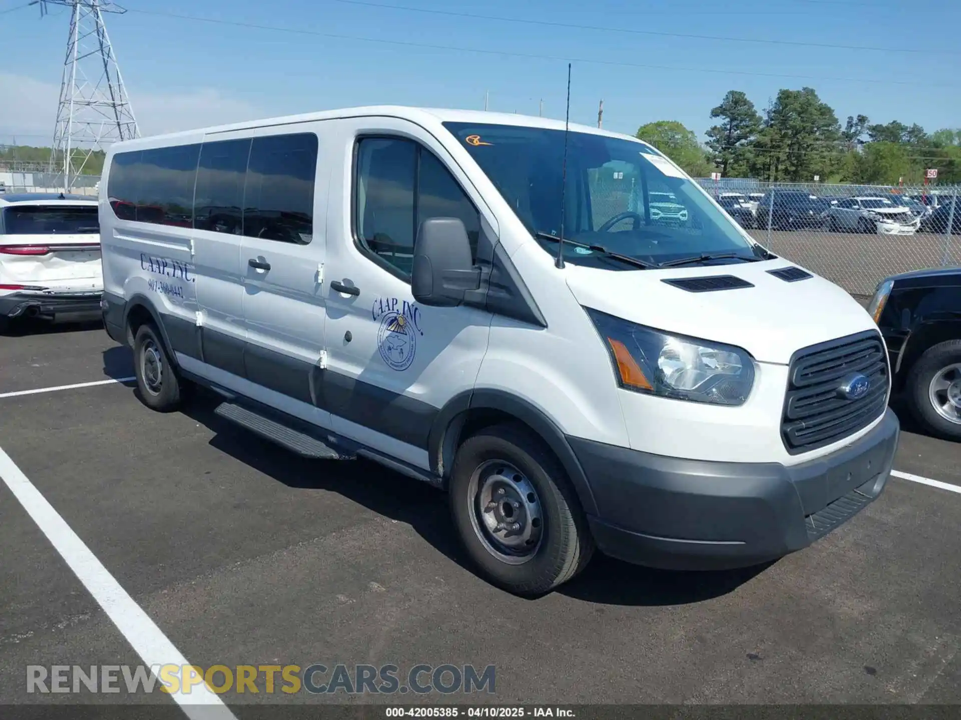 1 Photograph of a damaged car 1FBZX2ZM8KKA53769 FORD TRANSIT-350 2019
