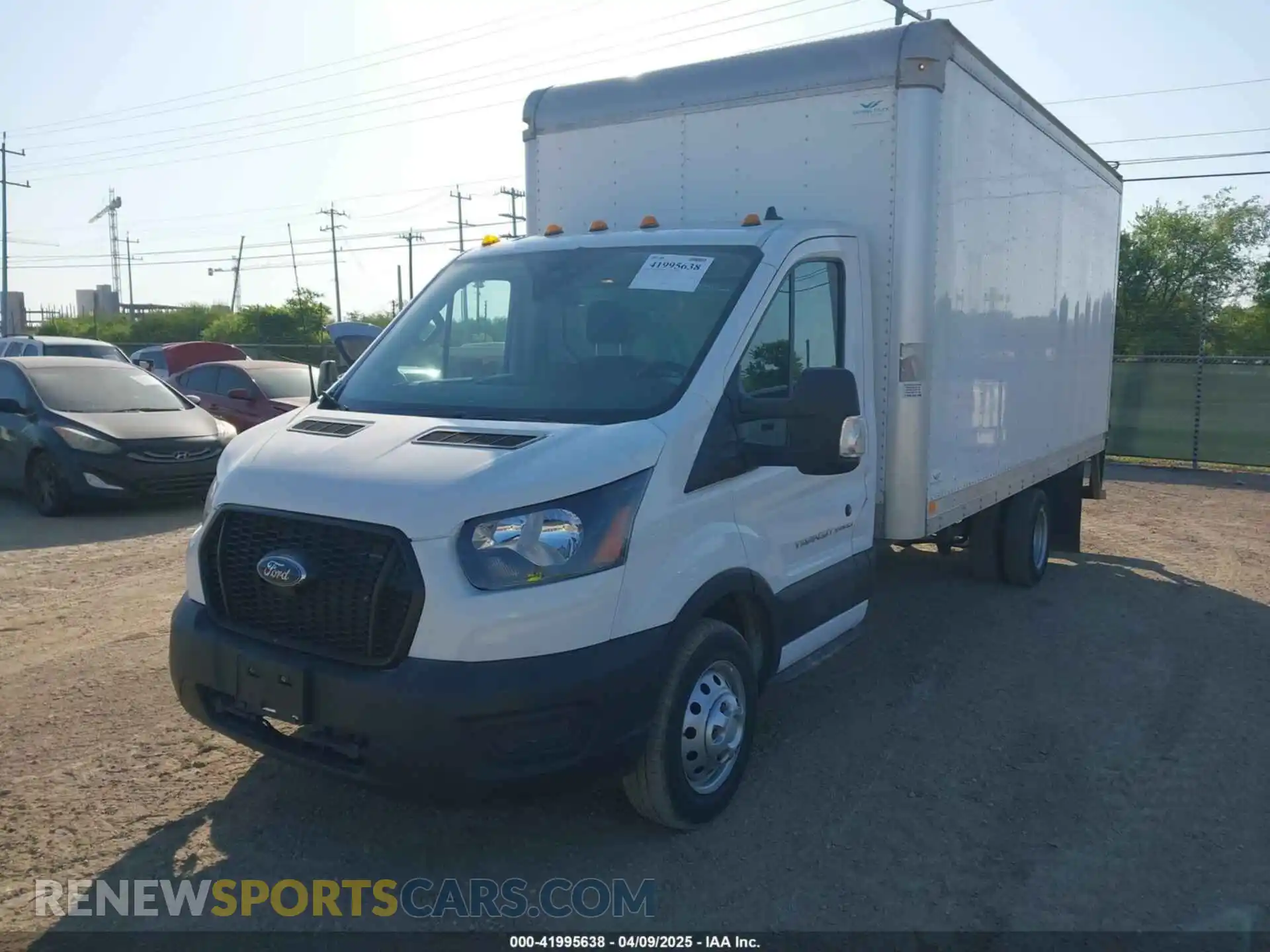 2 Photograph of a damaged car 1FDBF6Z81LKB54837 FORD TRANSIT-350 CAB 2020