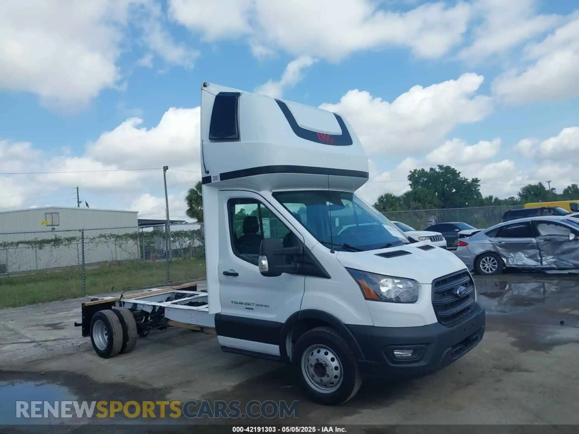 1 Фотография поврежденного автомобиля 1FDBF6ZG0PKB35192 FORD TRANSIT-350 CAB 2023
