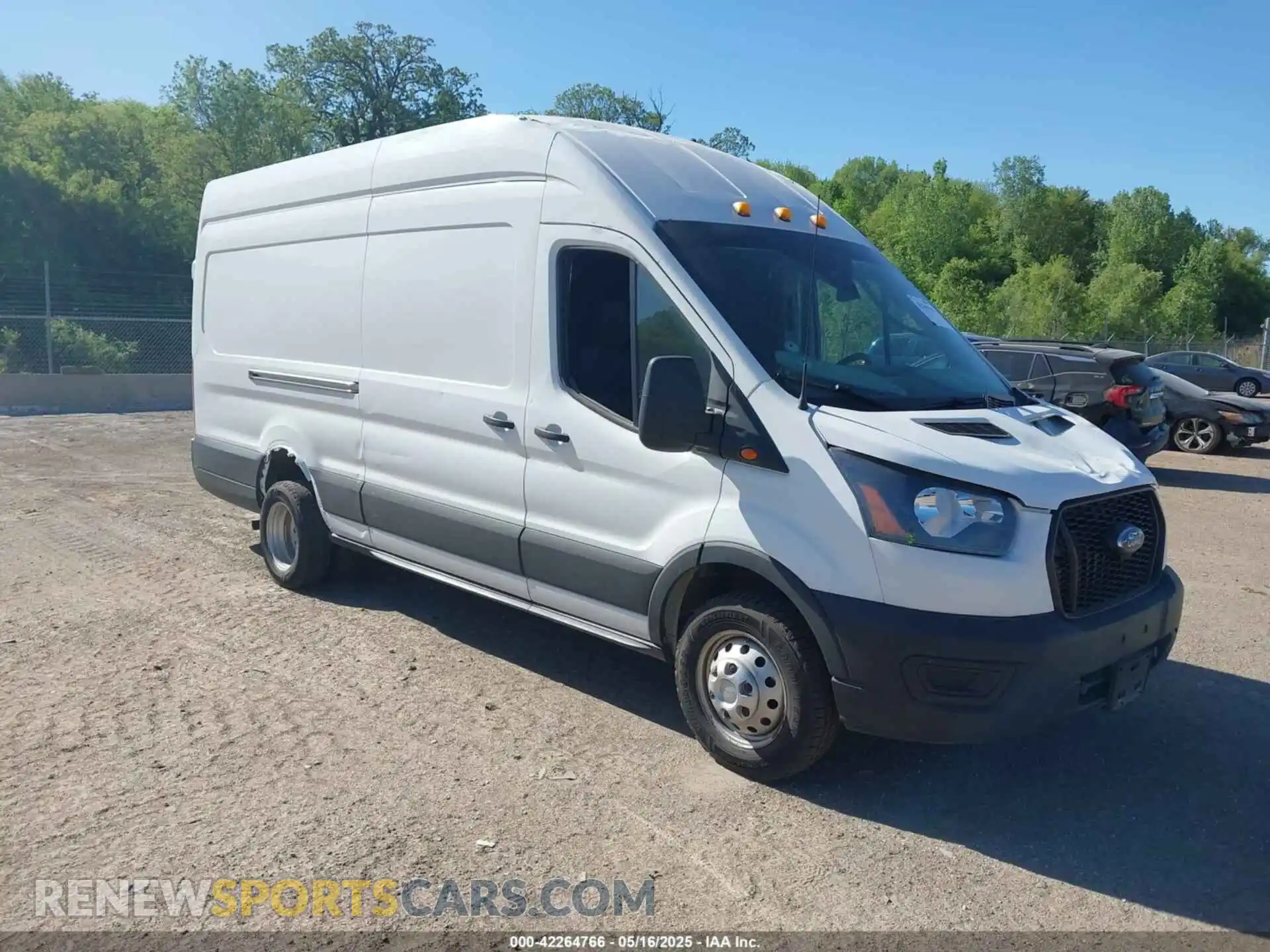 1 Photograph of a damaged car 1FTBF4XG6MKA37193 FORD TRANSIT-350 CARGO VAN 2021
