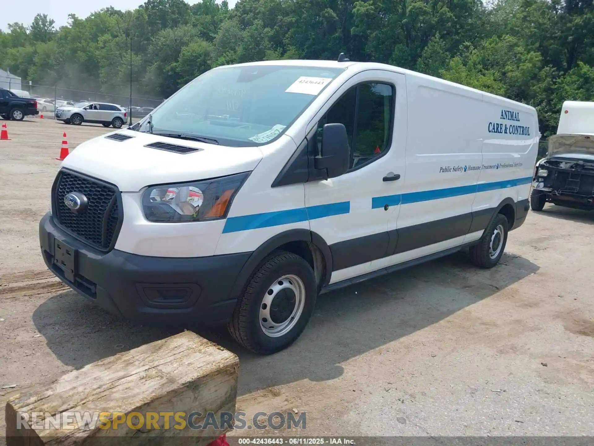 2 Photograph of a damaged car 1FTBW1Y85RKA00455 FORD TRANSIT-350 CARGO VAN 2024