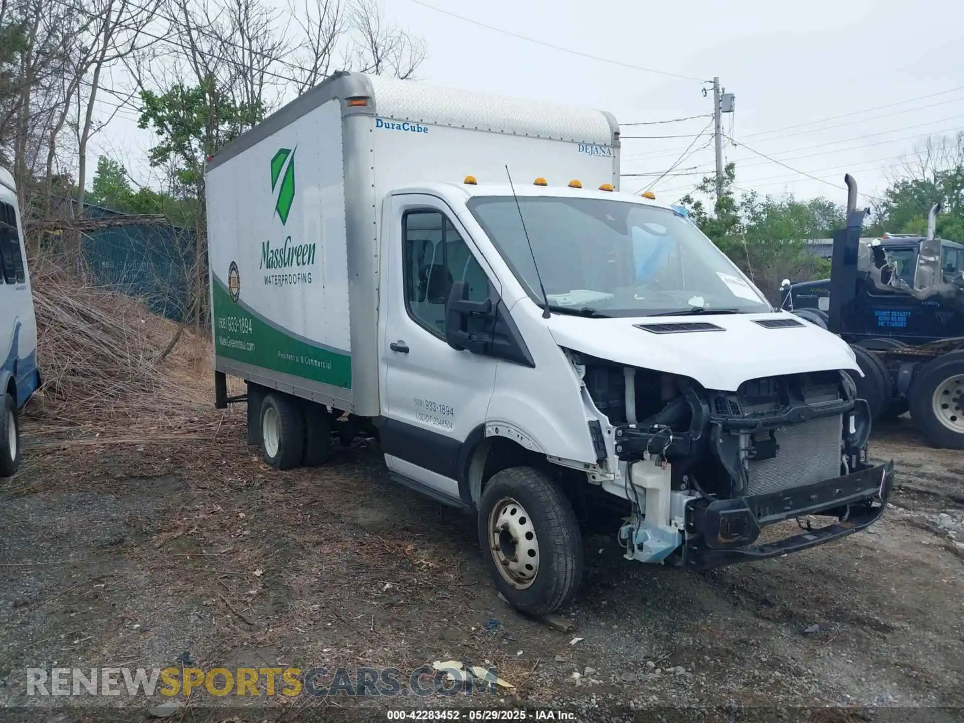 1 Photograph of a damaged car 1FDBF6PM8KKB87302 FORD TRANSIT-350 CUTAWAY 2019