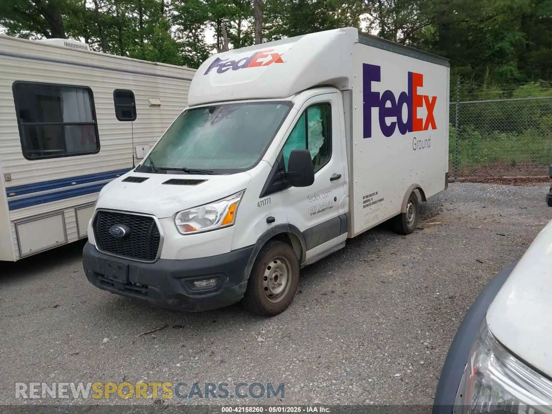 2 fotografías del automóvil dañado 1FDBW5P85MKA06267 FORD TRANSIT-350 CUTAWAY 2021
