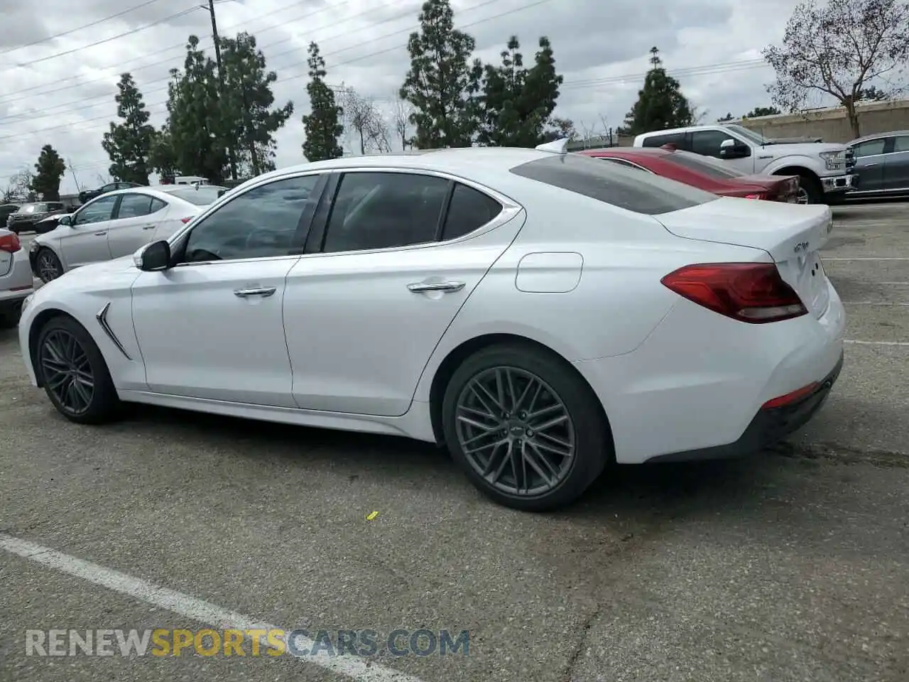 2 Photograph of a damaged car KMTG34LA1KU026797 GENESIS G70 2019