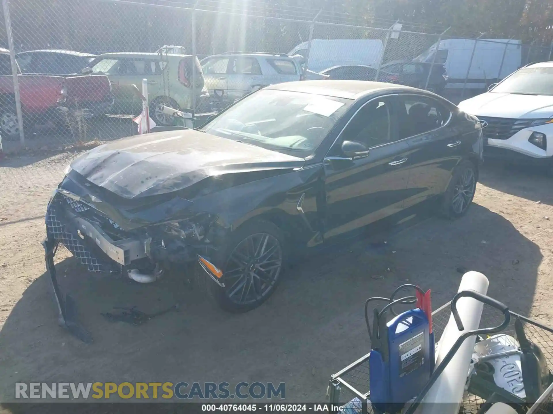 2 Фотография поврежденного автомобиля KMTG34LA5KU044008 GENESIS G70 2019