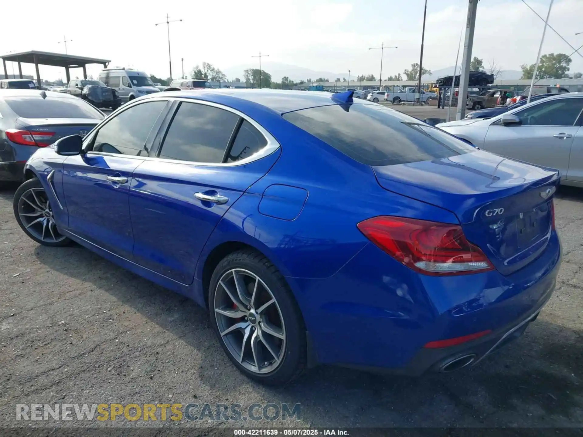 3 Photograph of a damaged car KMTG74LE4KU032620 GENESIS G70 2019