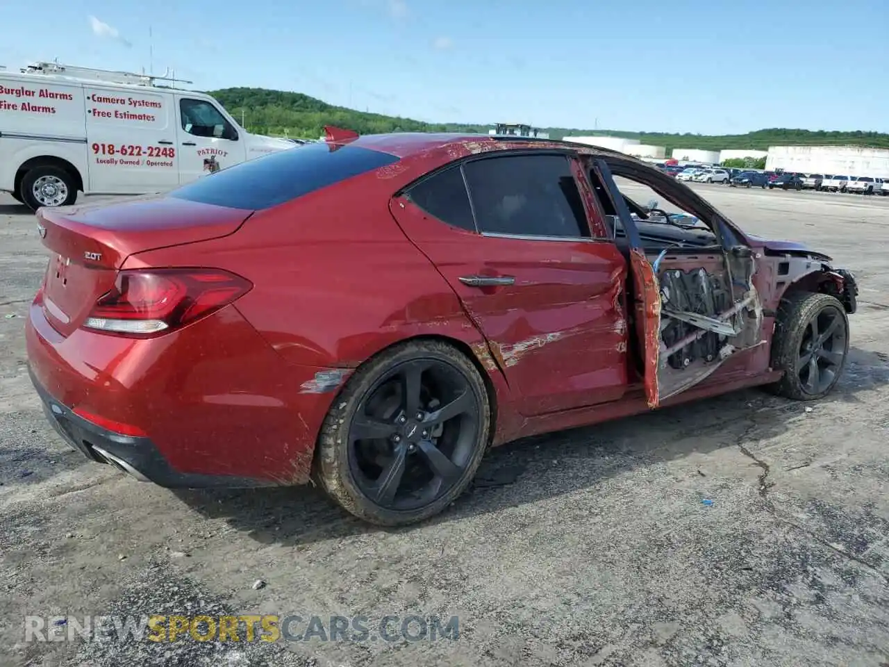 3 Photograph of a damaged car KMTG44LA8LU045233 GENESIS G70 2020