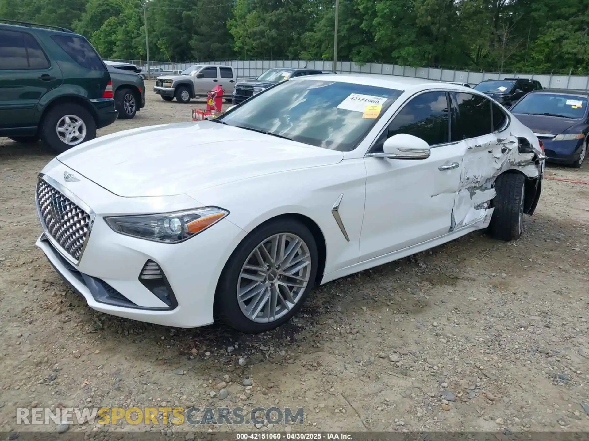 2 Photograph of a damaged car KMTG64LA2MU074982 GENESIS G70 2021