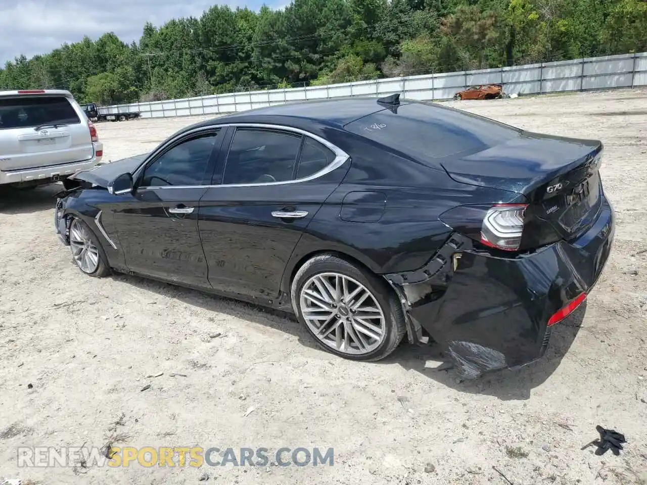 2 Photograph of a damaged car KMTG64LA5MU077245 GENESIS G70 2021