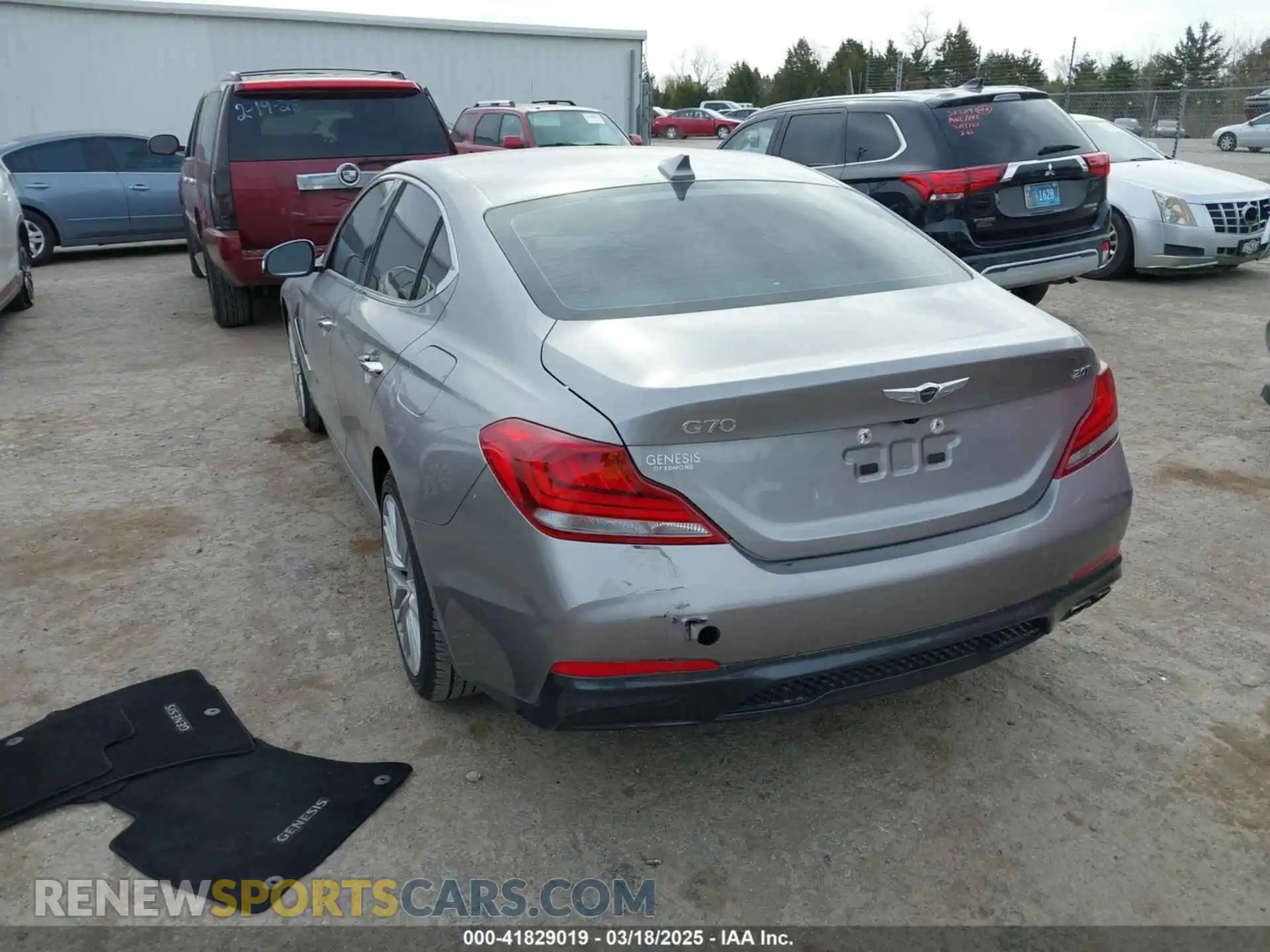 3 Photograph of a damaged car KMTG64LA9MU073635 GENESIS G70 2021