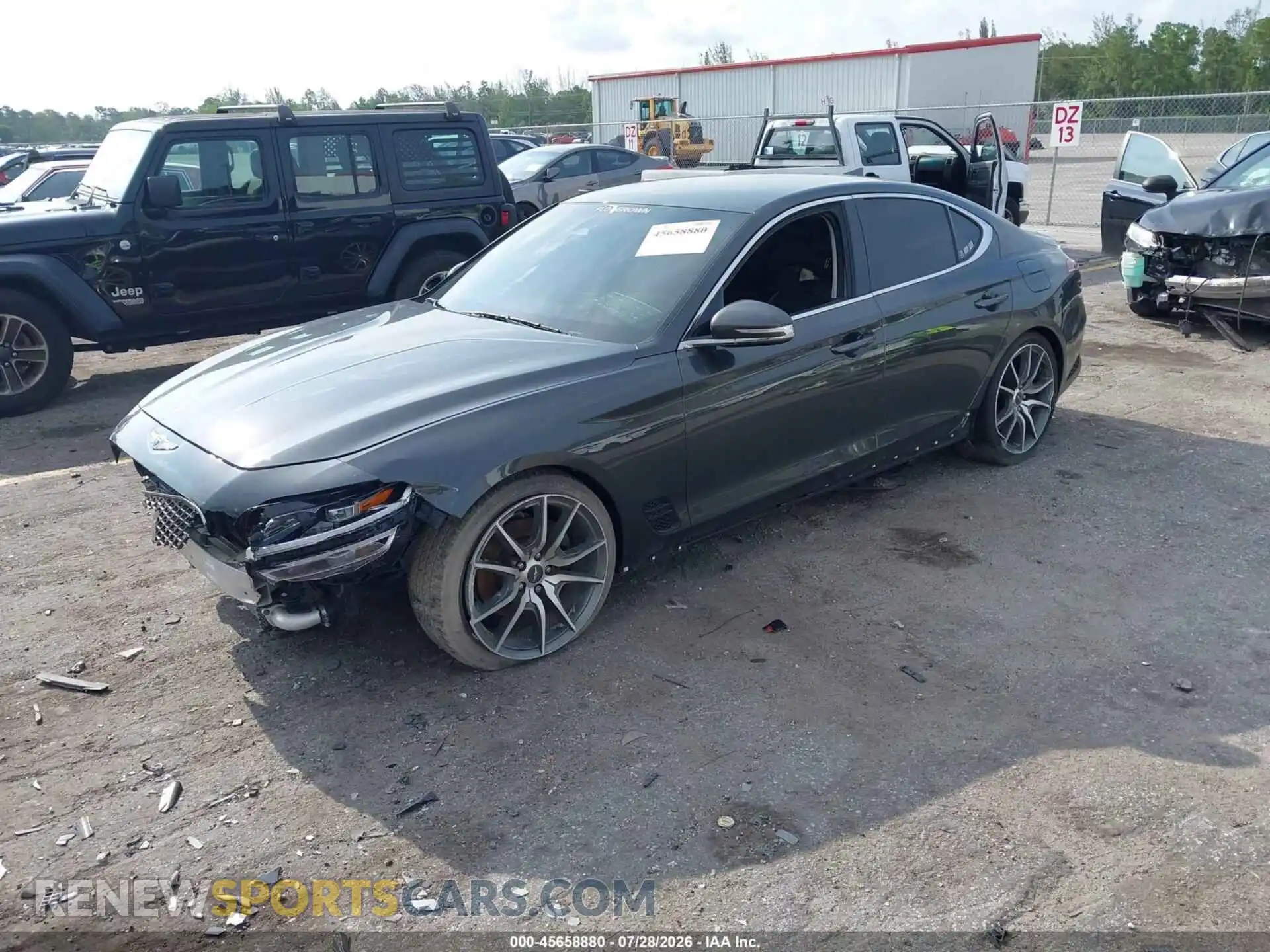 2 fotografías del automóvil dañado KMTG34TAXPU116148 GENESIS G70 2023