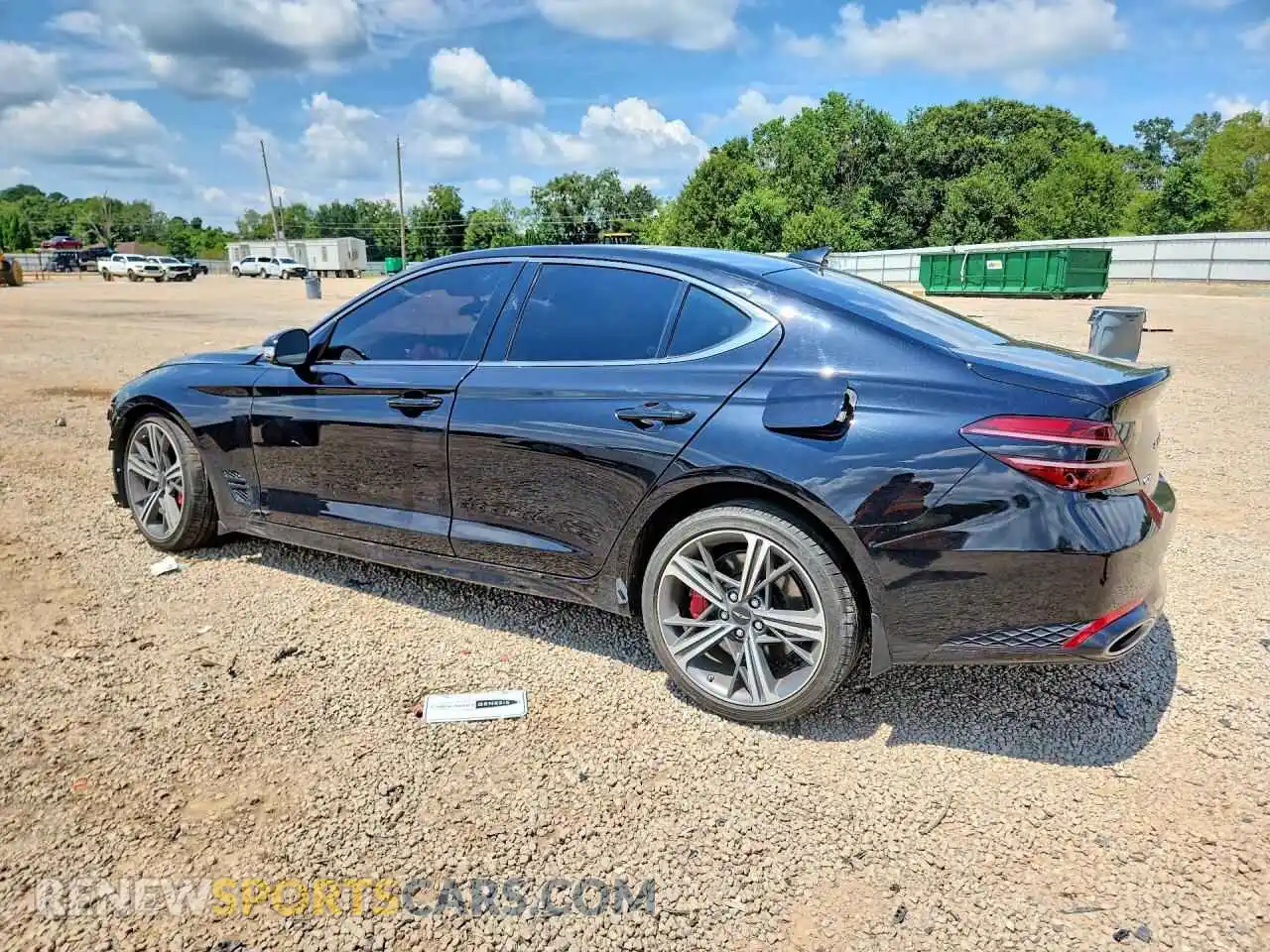 2 fotografías del automóvil dañado KMTG34SC1RU141431 GENESIS G70 2024