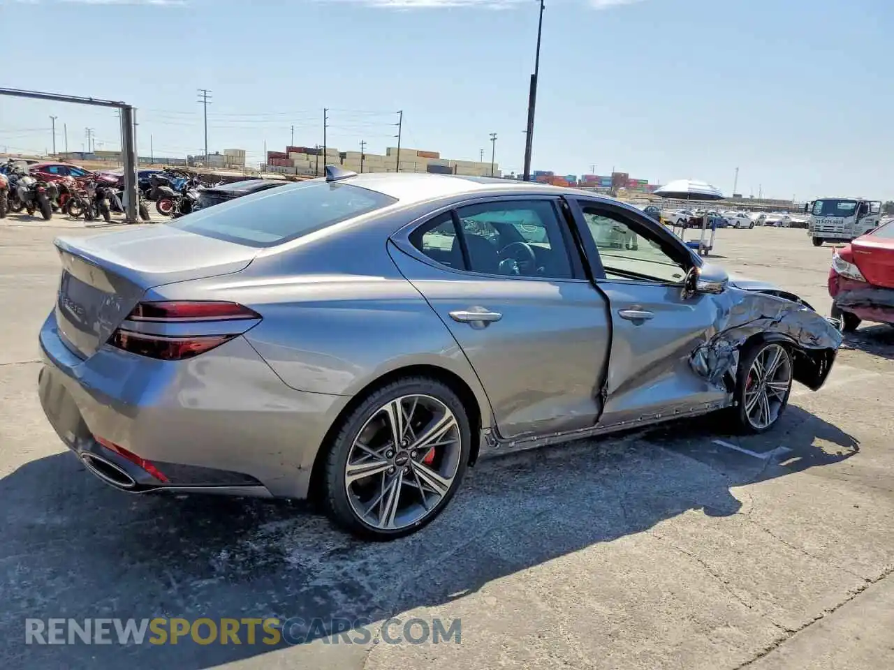 3 fotografías del automóvil dañado KMTG34SC8RU141538 GENESIS G70 2024